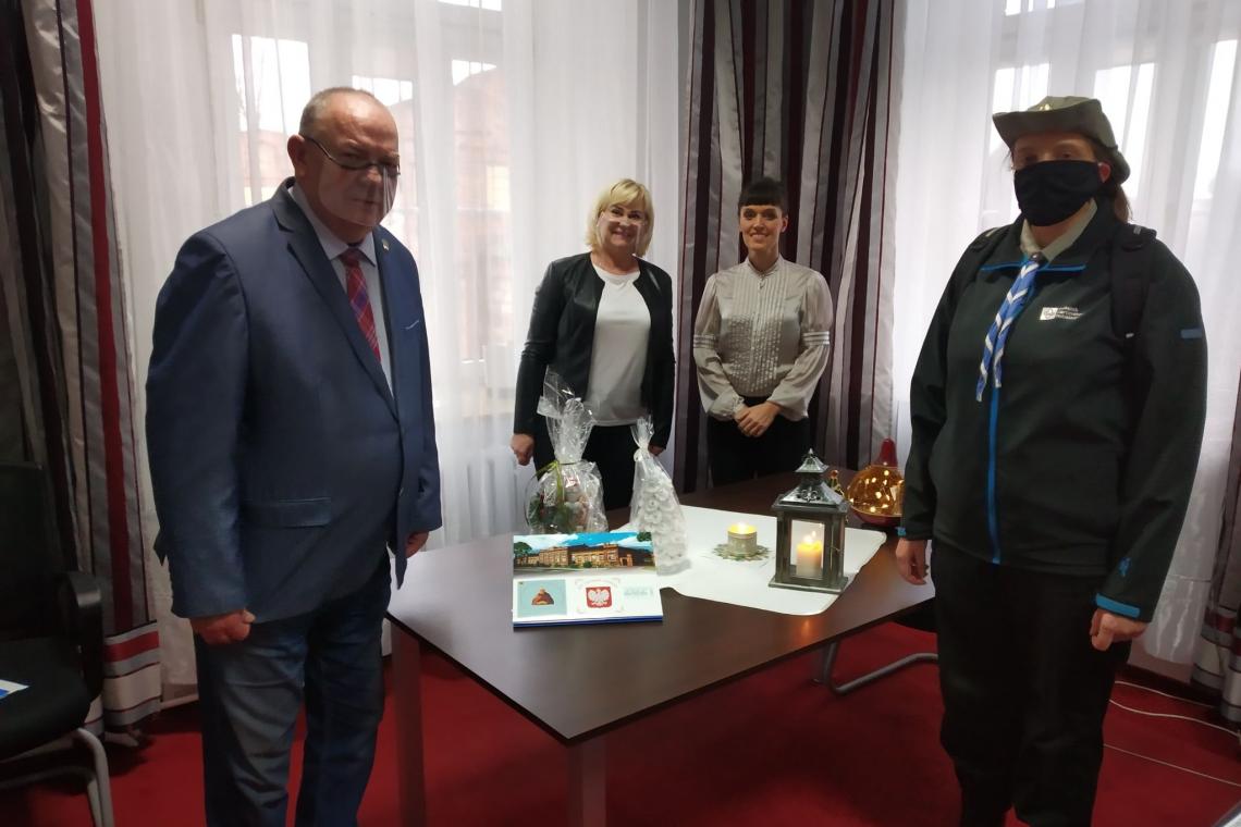 Betlejemskie Światło Pokoju w Miejskim Ośrodku Pomocy Rodzinie w Suwałkach